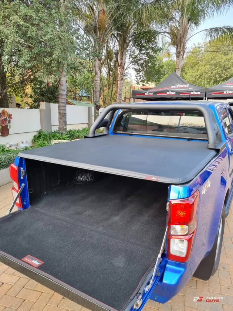Tonneau KING® Soft Tri-Fold® Tonneau Cover - Image 02 (August 19, 2026)